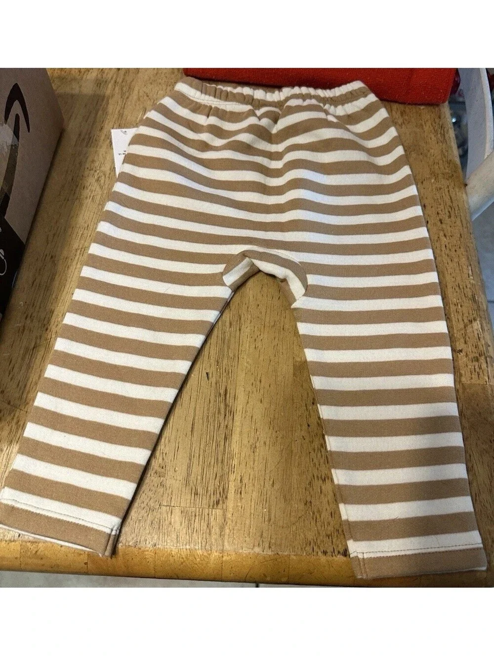Old Navy Infant Baby Fleece Joggers Striped 18-24 months Tan & White NWT